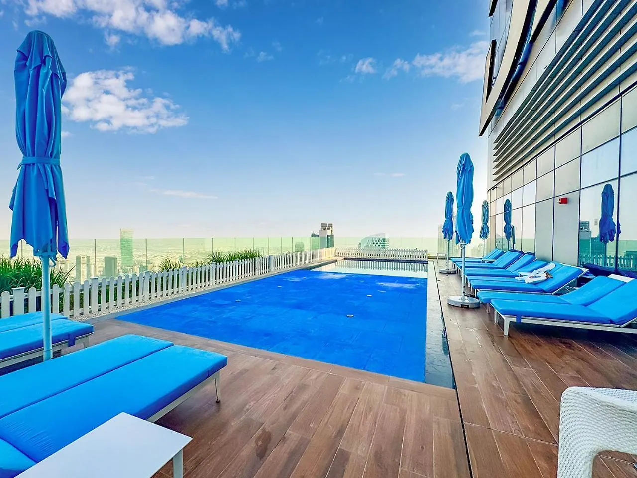 Apartment Luxury 2Br At Paramount Midtown With Infinity Pool Dubai